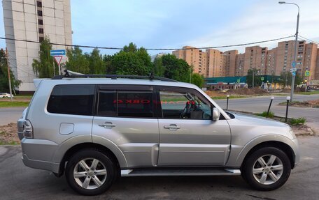 Mitsubishi Pajero IV, 2011 год, 2 000 000 рублей, 5 фотография