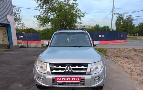 Mitsubishi Pajero IV, 2011 год, 2 000 000 рублей, 21 фотография