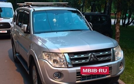 Mitsubishi Pajero IV, 2011 год, 2 000 000 рублей, 19 фотография