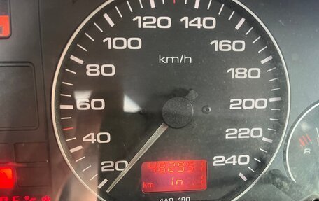 Audi A6, 1996 год, 200 000 рублей, 5 фотография