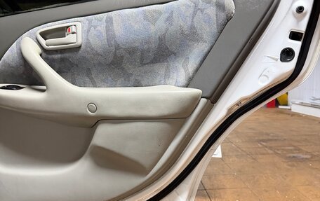 Toyota Camry, 1998 год, 450 000 рублей, 15 фотография