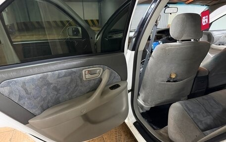 Toyota Camry, 1998 год, 450 000 рублей, 13 фотография