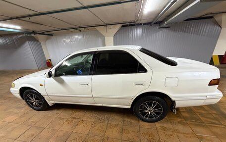 Toyota Camry, 1998 год, 450 000 рублей, 26 фотография