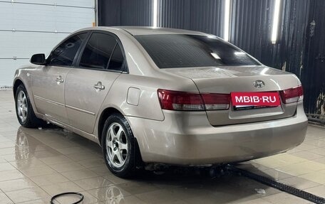 Hyundai Sonata VI, 2005 год, 440 000 рублей, 4 фотография