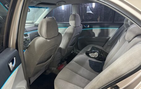 Hyundai Sonata VI, 2005 год, 440 000 рублей, 6 фотография