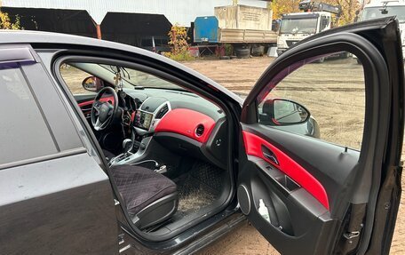 Chevrolet Cruze II, 2013 год, 700 000 рублей, 4 фотография