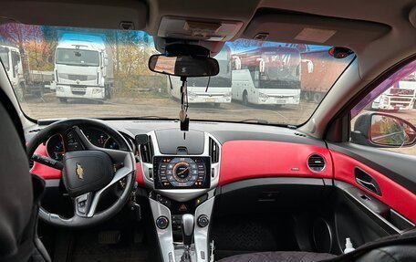 Chevrolet Cruze II, 2013 год, 700 000 рублей, 6 фотография