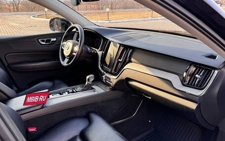 Volvo XC60 II, 2019 год, 3 990 000 рублей, 6 фотография