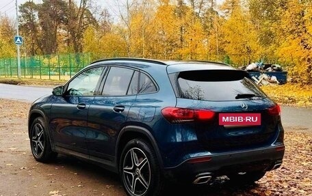Mercedes-Benz GLA, 2023 год, 2 900 000 рублей, 4 фотография