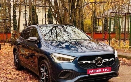 Mercedes-Benz GLA, 2023 год, 2 900 000 рублей, 3 фотография