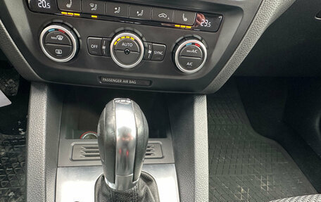 Volkswagen Jetta VI, 2014 год, 1 200 000 рублей, 19 фотография