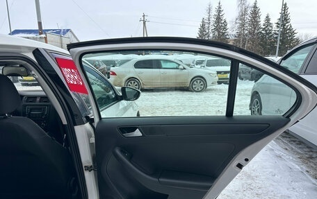 Volkswagen Jetta VI, 2014 год, 1 200 000 рублей, 22 фотография