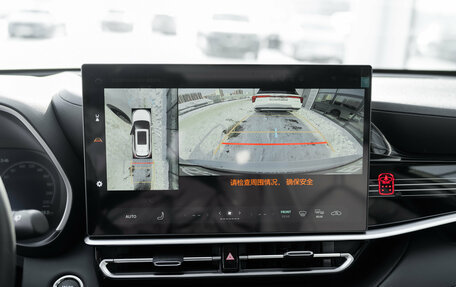 Toyota Highlander, 2025 год, 5 690 000 рублей, 17 фотография