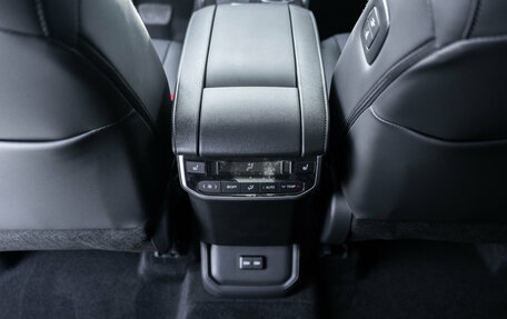 Toyota Highlander, 2025 год, 5 690 000 рублей, 19 фотография