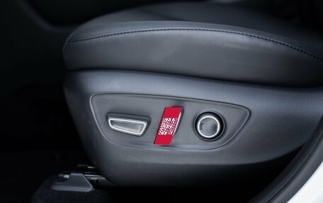 Toyota Highlander, 2025 год, 5 690 000 рублей, 30 фотография