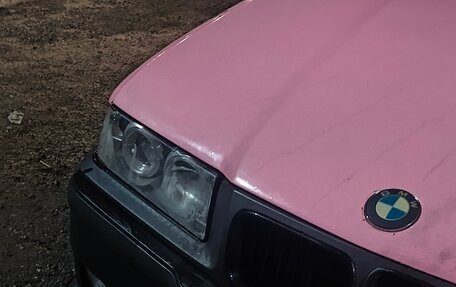 BMW 3 серия, 1993 год, 270 000 рублей, 13 фотография