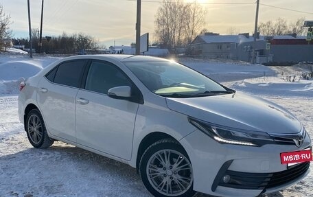 Toyota Corolla, 2018 год, 1 650 000 рублей, 2 фотография