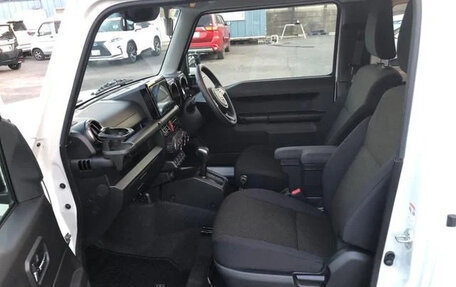 Suzuki Jimny, 2022 год, 1 600 000 рублей, 13 фотография