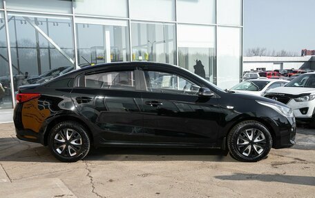 KIA Rio IV, 2018 год, 1 198 000 рублей, 6 фотография