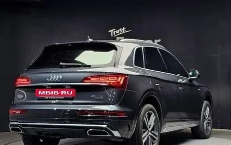 Audi Q5, 2022 год, 3 фотография