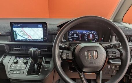 Honda Stepwgn, 2023 год, 2 555 000 рублей, 17 фотография