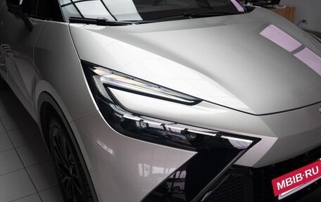 Toyota C-HR, 2024 год, 6 399 000 рублей, 3 фотография