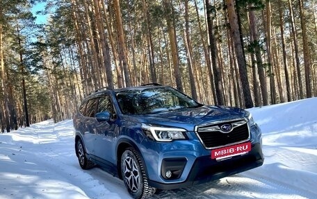 Subaru Forester, 2019 год, 3 750 000 рублей, 3 фотография