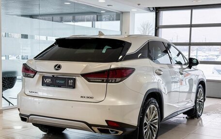 Lexus RX IV рестайлинг, 2021 год, 6 997 000 рублей, 6 фотография