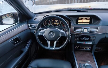 Mercedes-Benz E-Класс, 2014 год, 2 470 000 рублей, 11 фотография