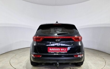 KIA Sportage IV рестайлинг, 2017 год, 1 800 000 рублей, 12 фотография