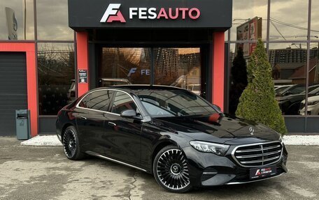Mercedes-Benz E-Класс, 2024 год, 6 350 000 рублей, 3 фотография