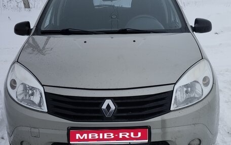 Renault Sandero I, 2011 год, 650 000 рублей, 1 фотография