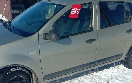 Renault Sandero I, 2011 год, 650 000 рублей, 4 фотография