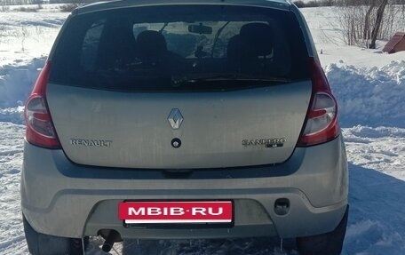 Renault Sandero I, 2011 год, 650 000 рублей, 2 фотография