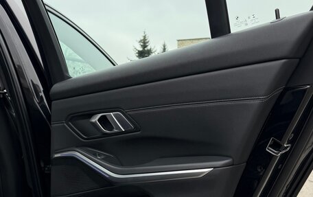 BMW 3 серия, 2021 год, 5 800 000 рублей, 19 фотография