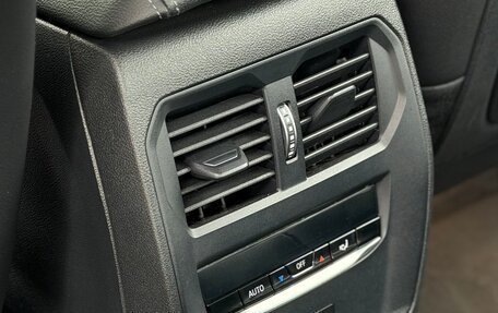 BMW 3 серия, 2021 год, 5 800 000 рублей, 20 фотография