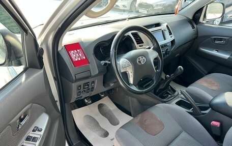 Toyota Hilux VII, 2013 год, 2 249 000 рублей, 10 фотография