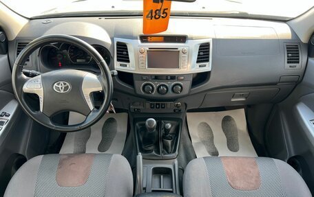 Toyota Hilux VII, 2013 год, 2 249 000 рублей, 16 фотография