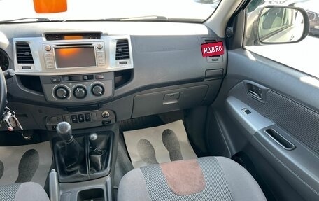 Toyota Hilux VII, 2013 год, 2 249 000 рублей, 15 фотография