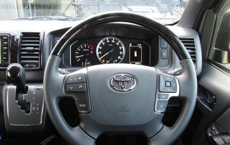 Toyota HiAce H200, 2025 год, 4 200 000 рублей, 24 фотография