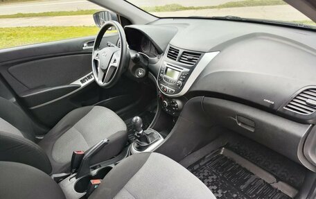 Hyundai Solaris II рестайлинг, 2014 год, 849 000 рублей, 11 фотография