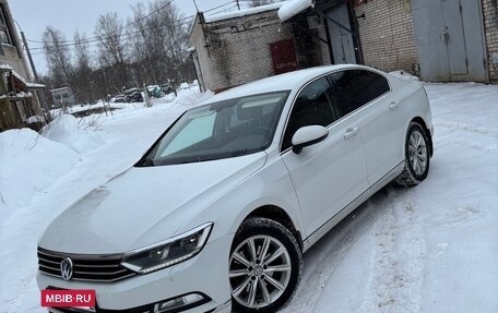 Volkswagen Passat B8 рестайлинг, 2015 год, 1 595 000 рублей, 2 фотография