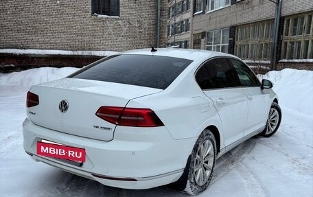 Volkswagen Passat B8 рестайлинг, 2015 год, 1 595 000 рублей, 12 фотография