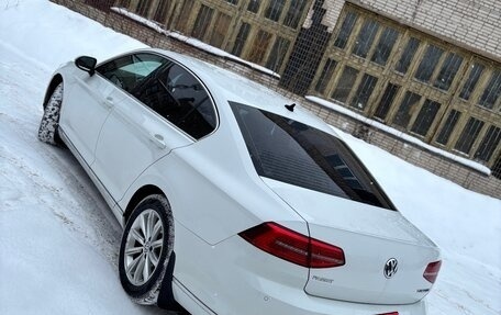 Volkswagen Passat B8 рестайлинг, 2015 год, 1 595 000 рублей, 16 фотография