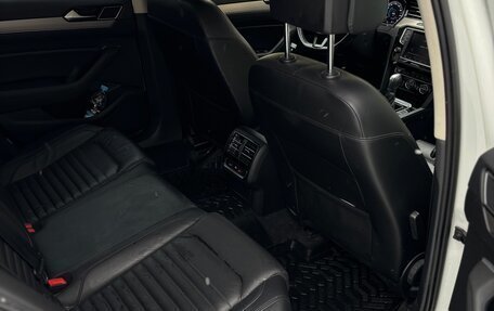 Volkswagen Passat B8 рестайлинг, 2015 год, 1 595 000 рублей, 18 фотография