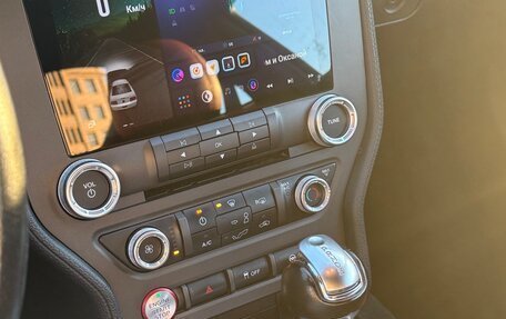 Ford Mustang VI рестайлинг, 2019 год, 3 190 000 рублей, 6 фотография