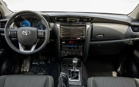 Toyota Fortuner II, 2025 год, 4 755 000 рублей, 7 фотография