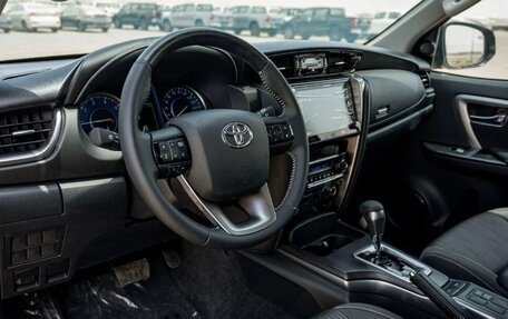 Toyota Fortuner II, 2025 год, 4 755 000 рублей, 8 фотография