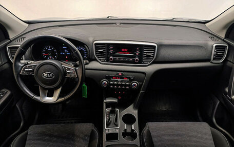 KIA Sportage IV рестайлинг, 2020 год, 2 409 000 рублей, 17 фотография