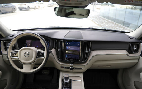 Volvo XC60 II, 2021 год, 4 299 000 рублей, 10 фотография